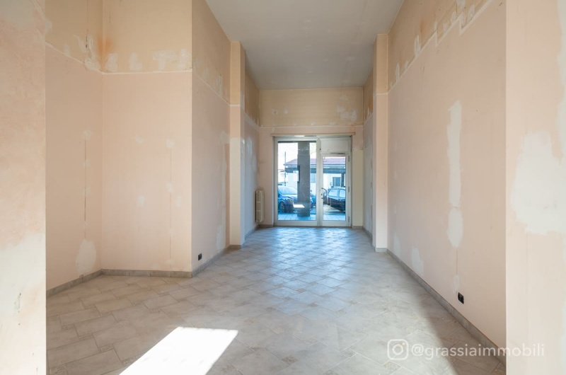 via Pinerolo 39, Piossasco, ,2 BagnoBagno,Negozio/Ufficio,in vendita,via Pinerolo 39,1020