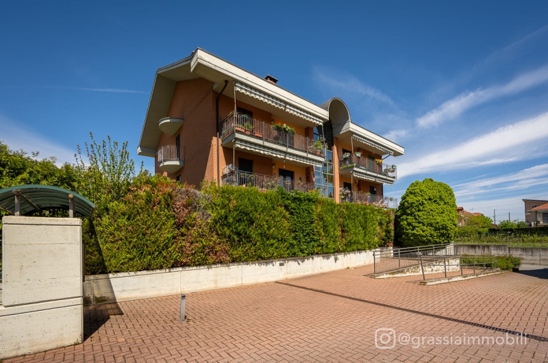 via Orbassano 12, Piossasco, 2 Stanze da Letto Stanze da Letto, ,6 BagnoBagno,Appartamento,in vendita,via Orbassano 12,1003