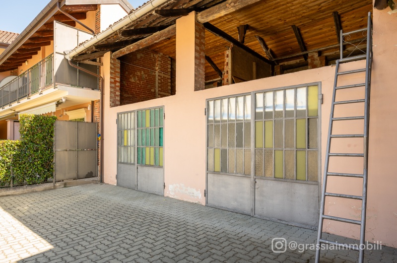 Via Susa 12, Piossasco, ,3 BagnoBagno,Autorimessa/Magazzino,in vendita,Via Susa 12,1074