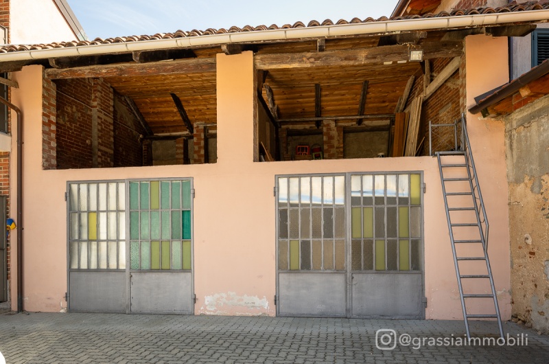 Via Susa 12, Piossasco, ,3 BagnoBagno,Autorimessa/Magazzino,in vendita,Via Susa 12,1074